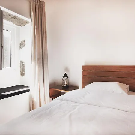 Casas Da Ribeira * Santa Bárbara