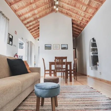 Casas Da Ribeira *