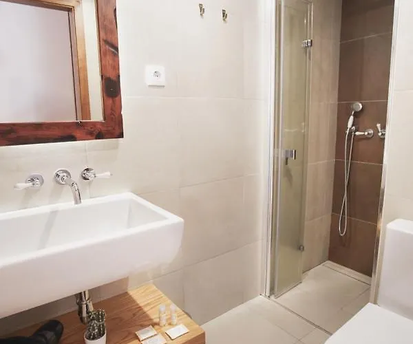 Casas Da Ribeira Casa de Férias *